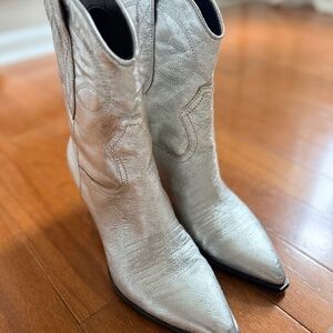 Dolce Vita Silver Western Boots - 8.5